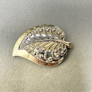 Vintage Danecraft Sterling Silver Leaf Brooch Pin 11g